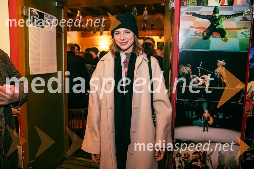 Nafta, premiera predstave v Mini teatru