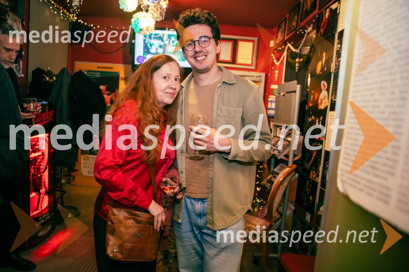 Nafta, premiera predstave v Mini teatru