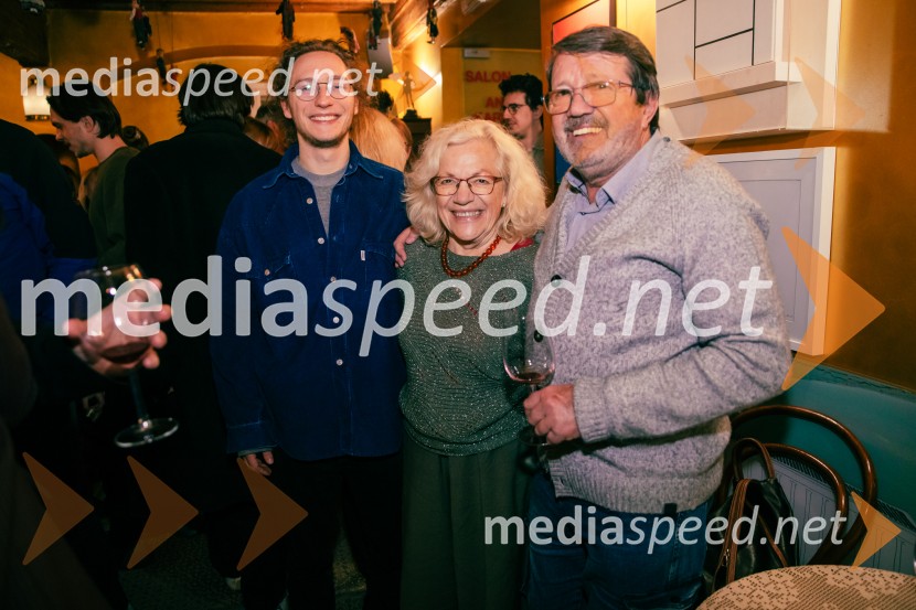  Filip  Mramor, igralec;  ... ;  ... Nafta, premiera predstave v Mini teatru