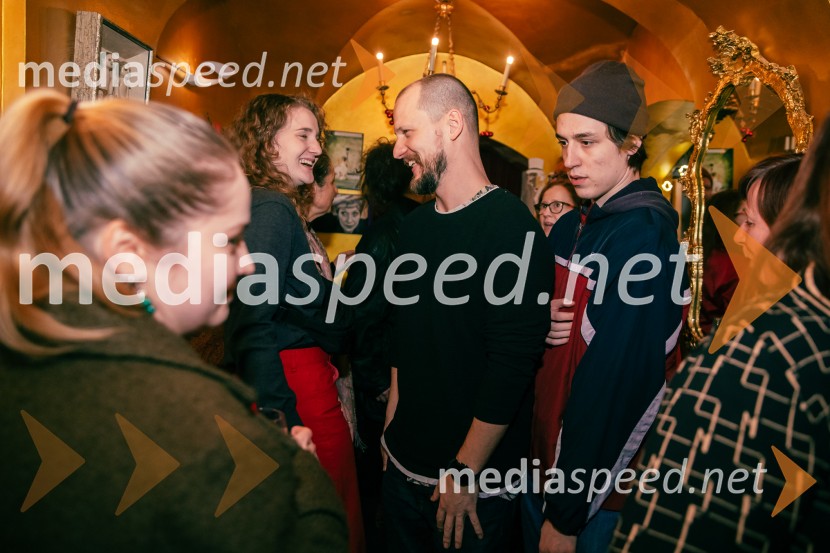  ... ;  Jernej Gašperin, igralec;  ... Nafta, premiera predstave v Mini teatru