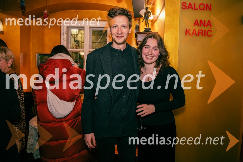 Nafta, premiera predstave v Mini teatru