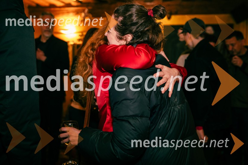 Nafta, premiera predstave v Mini teatru