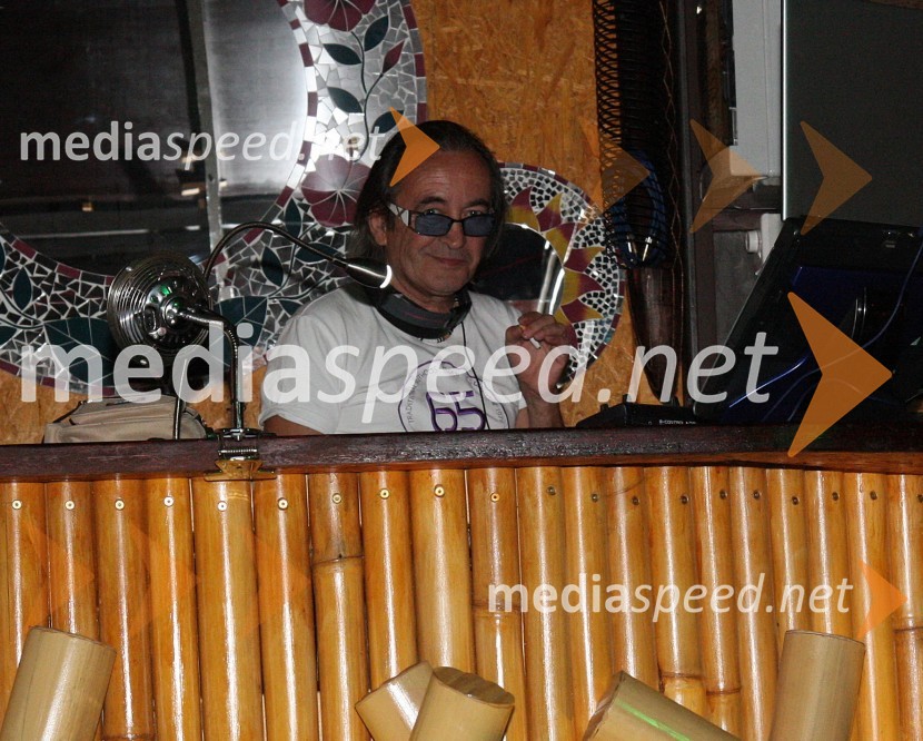 Alya, snemanje videospota za pesem Brazil