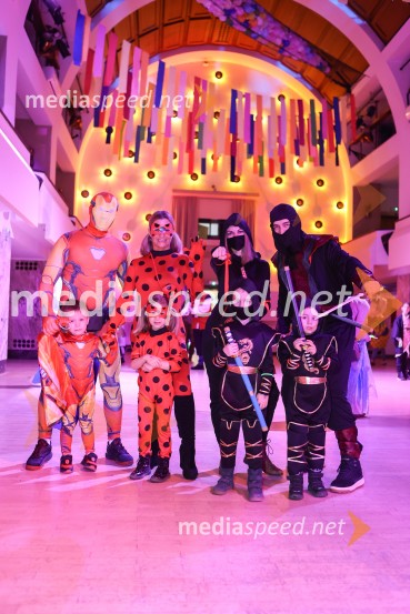 Pustovanje v Festivalni dvorani 2025, sobota