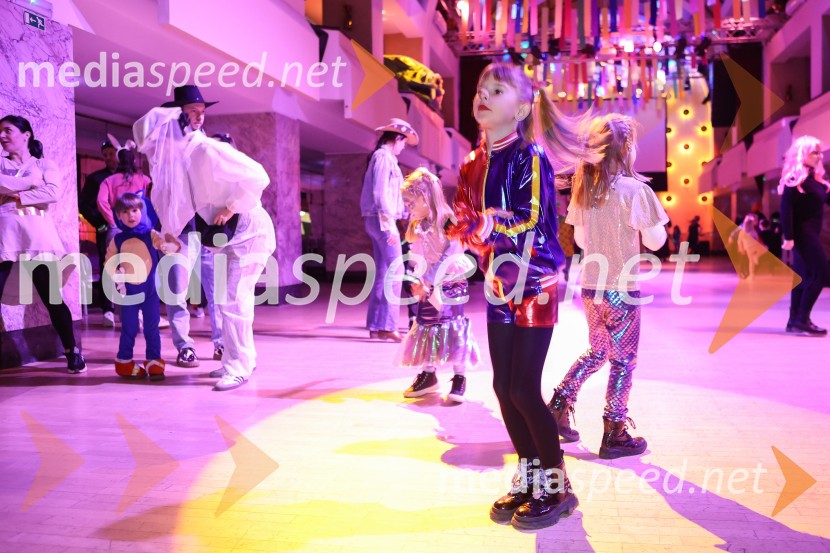 Pustovanje v Festivalni dvorani 2025, sobota