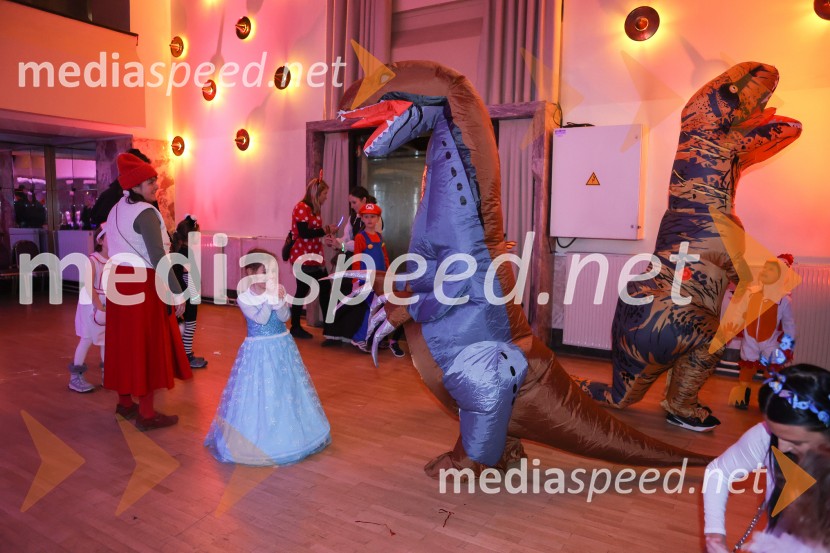 Pustovanje v Festivalni dvorani 2025, sobota