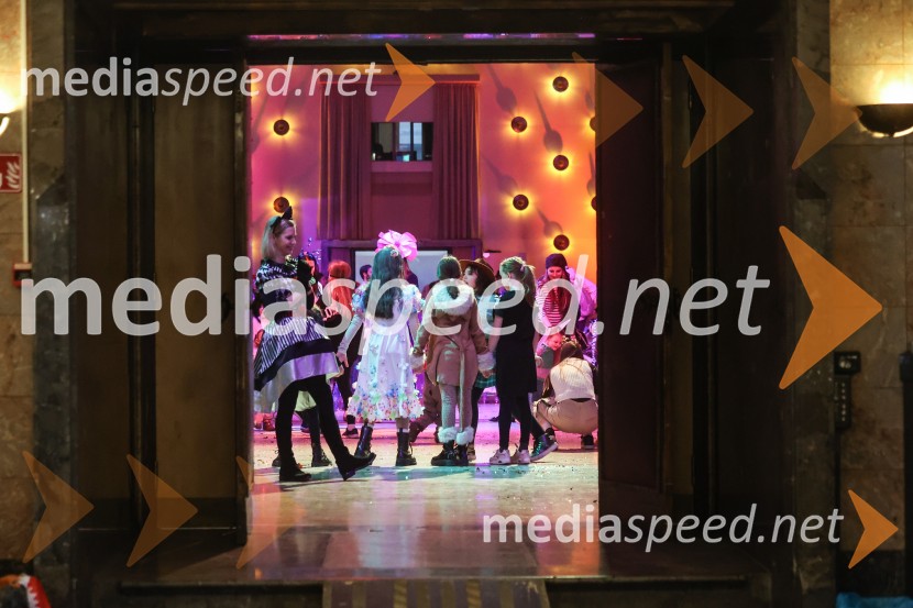 Pustovanje v Festivalni dvorani 2025, sobota