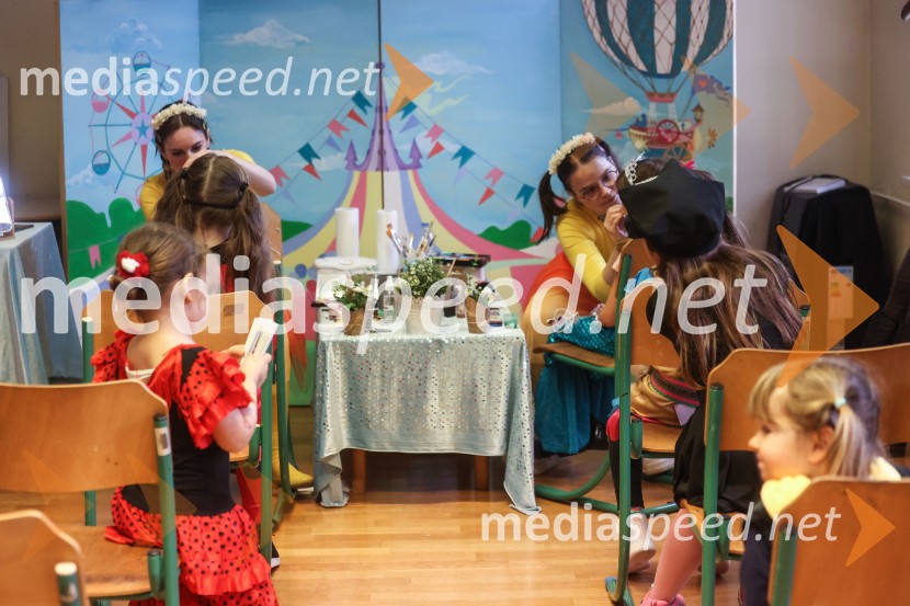 Pustovanje v Festivalni dvorani 2025, sobota