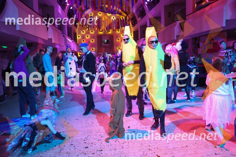 Pustovanje v Festivalni dvorani 2025, sobota