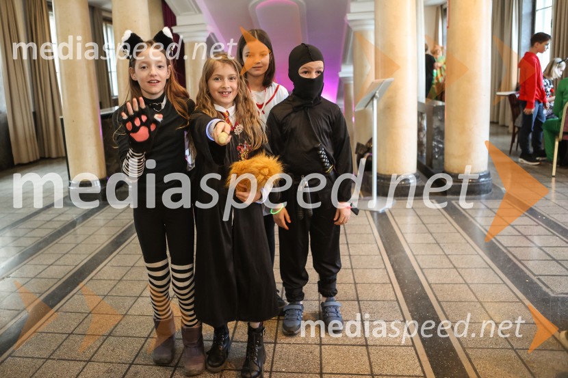 Pustovanje v Festivalni dvorani 2025, sobota