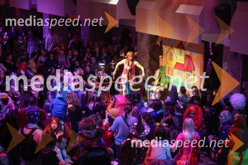 Pustovanje v Festivalni dvorani 2025, sobota