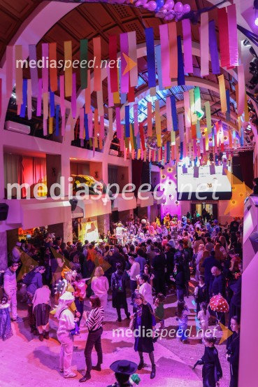 Pustovanje v Festivalni dvorani 2025, sobota