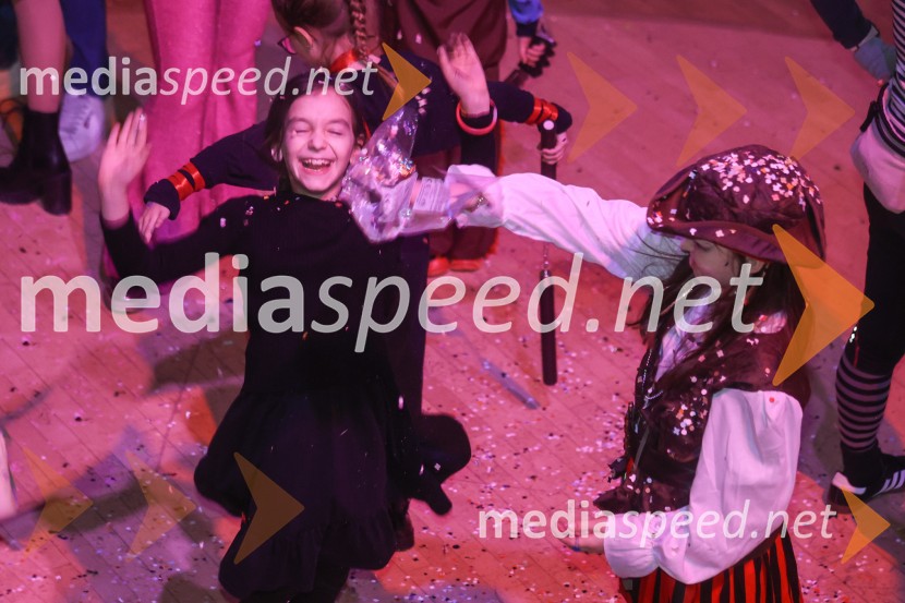 Pustovanje v Festivalni dvorani 2025, sobota