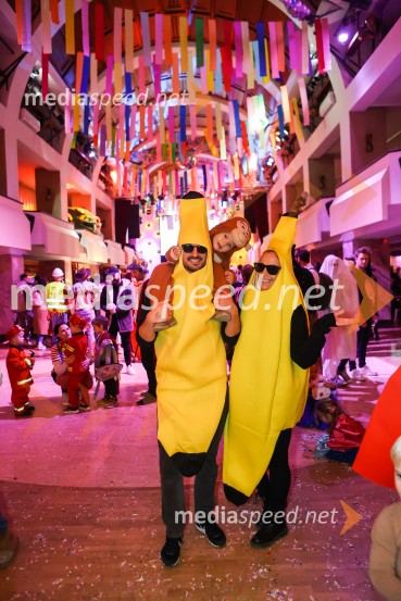 Pustovanje v Festivalni dvorani 2025, sobota