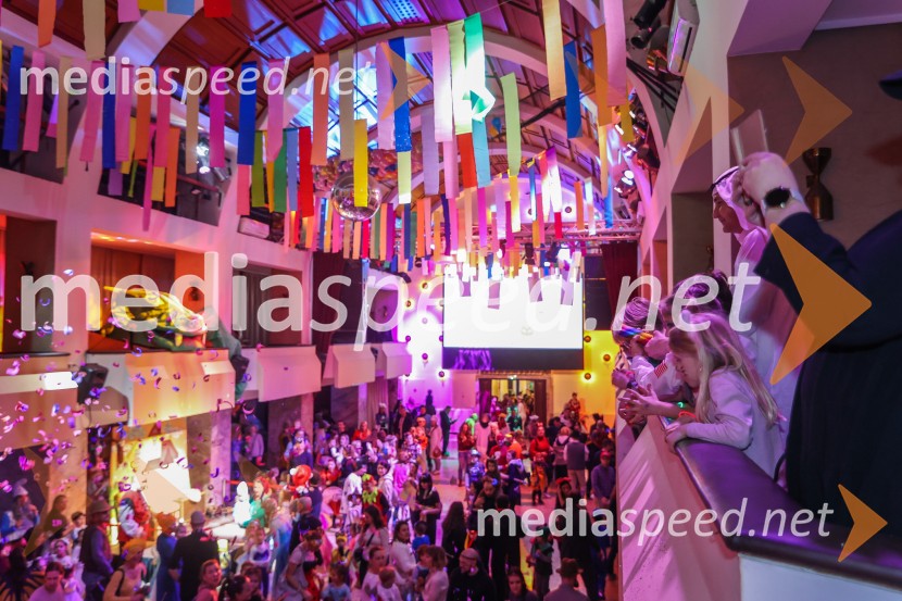 Pustovanje v Festivalni dvorani 2025, sobota