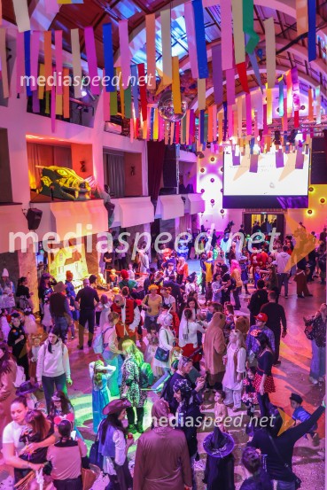 Pustovanje v Festivalni dvorani 2025, sobota