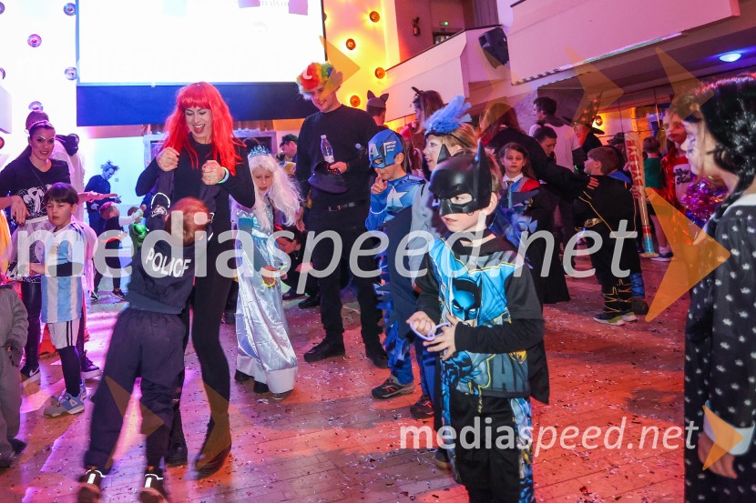 Pustovanje v Festivalni dvorani 2025, sobota