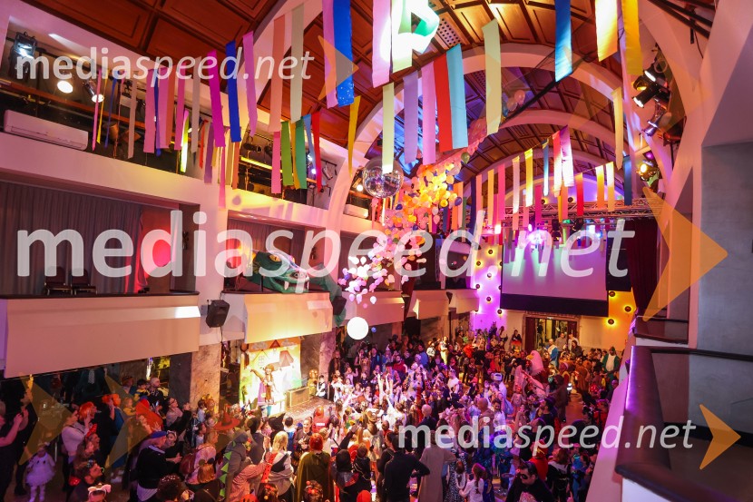 Pustovanje v Festivalni dvorani 2025, sobota