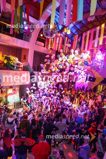 Pustovanje v Festivalni dvorani 2025, sobota