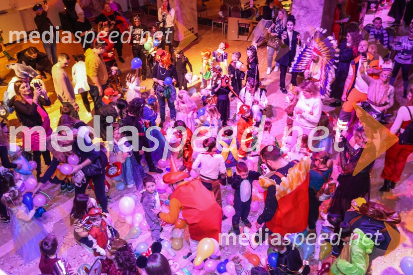 Pustovanje v Festivalni dvorani 2025, sobota