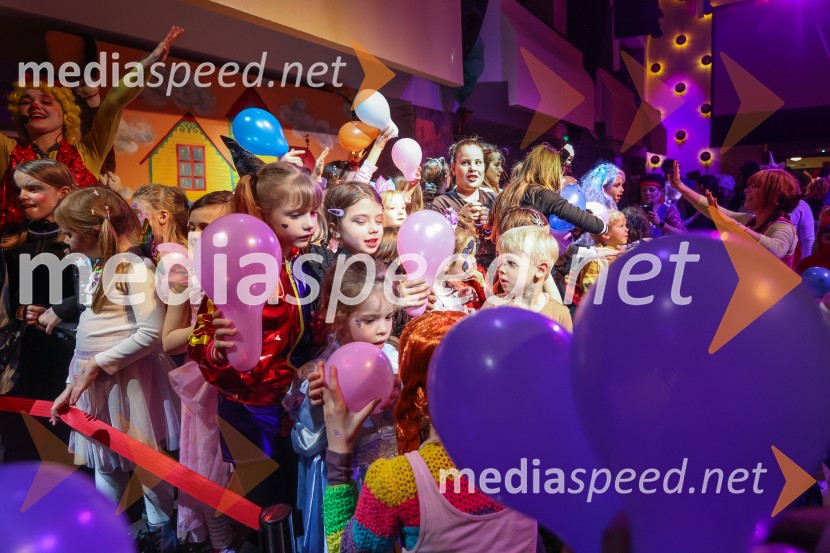 Pustovanje v Festivalni dvorani 2025, sobota