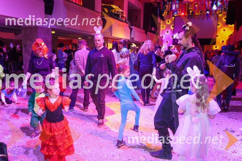 Pustovanje v Festivalni dvorani 2025, sobota