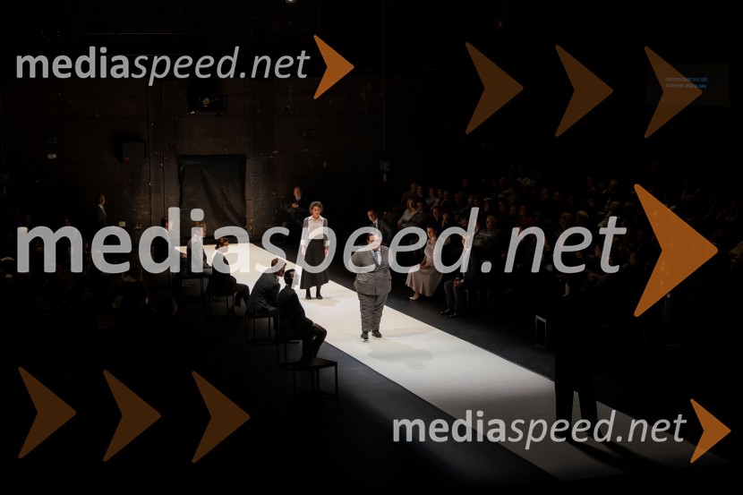 Hamlet, predstava v Cankarjevem domu