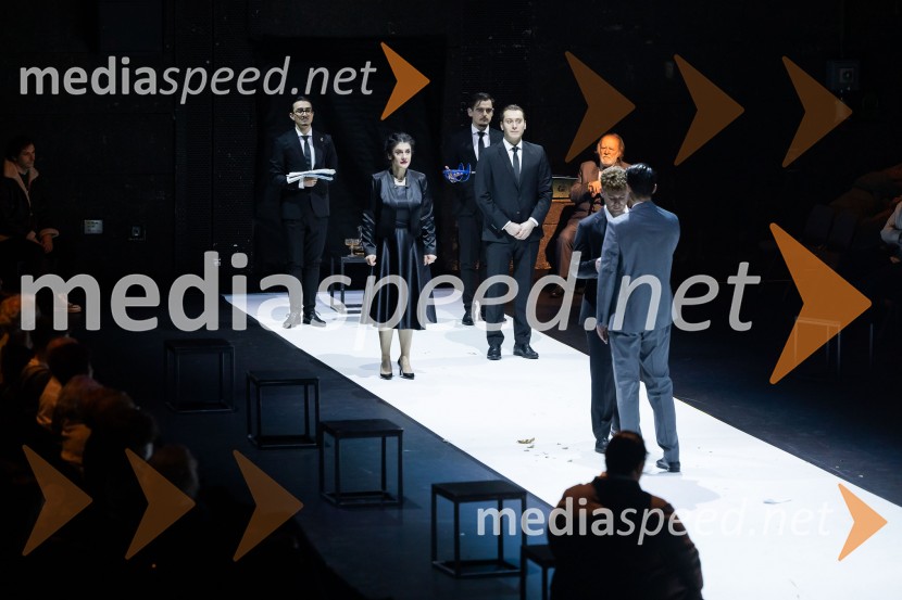 Hamlet, predstava v Cankarjevem domu