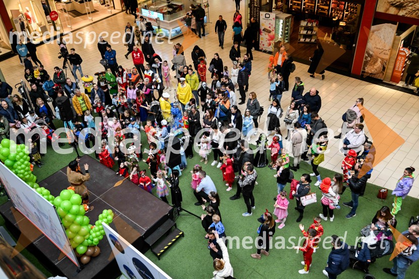 Veliko indijansko pustovanje v Citycentru Celje