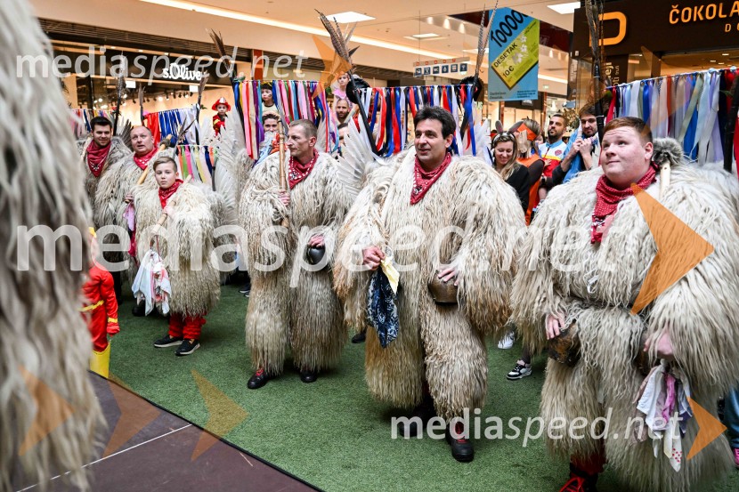 Veliko indijansko pustovanje v Citycentru Celje