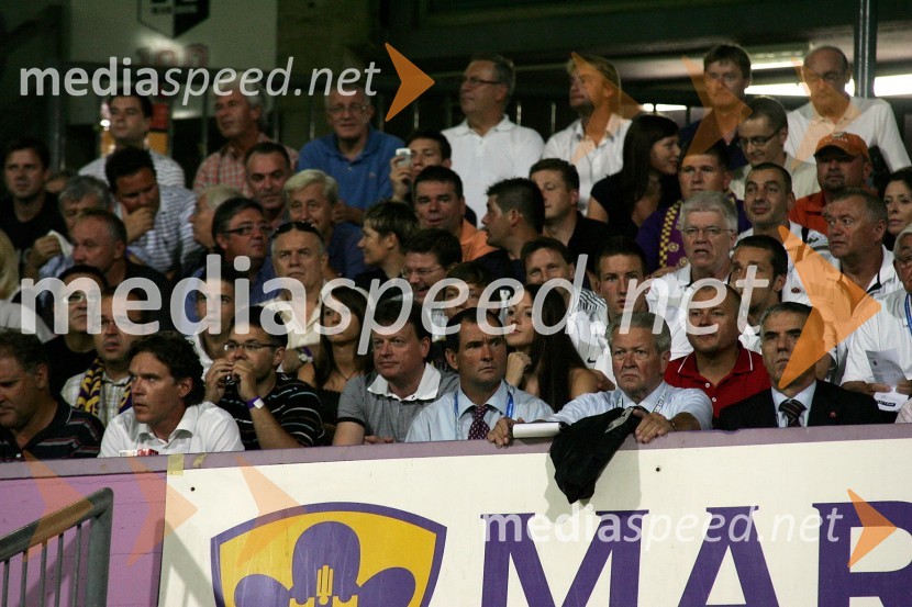 VIP tribuna na tekmi med NK Maribor - NK Sparta PragaNogometna tekma NK Maribor - NK Sparta Praga, kvalifikacije za ligo Europa