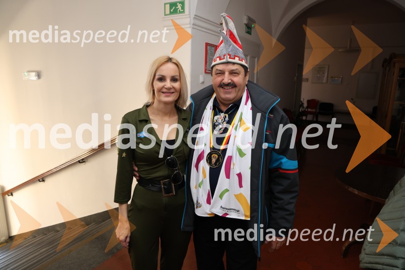  Nuška Gajšek, županja, Mestna občina Ptuj;  ... 65. Mednarodna karnevalska povorka na Ptuju