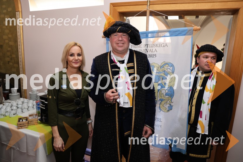  Nuška Gajšek, županja, Mestna občina Ptuj;  Marko Šamperl;  ... 65. Mednarodna karnevalska povorka na Ptuju