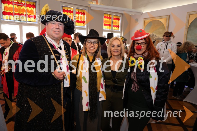  Marko Šamperl;  ... ;  Nuška Gajšek, županja, Mestna občina Ptuj;  ... 65. Mednarodna karnevalska povorka na Ptuju