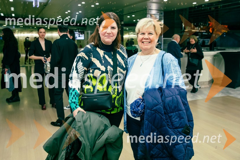  Teja Pelko, novinarka;  Irena  Butoln, germanistkaKaj ti je deklica, premiera filma scenaristke in režiserke Urške Djukić