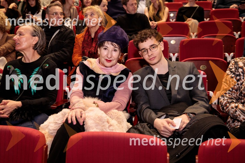  Polona Vetrih, igralka;  ... Kaj ti je deklica, premiera filma scenaristke in režiserke Urške Djukić