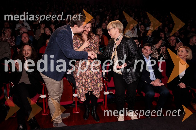  ... ;  Urška Djukić, režiserka; dr. Nataša Pirc Musar, predsednica Republike SlovenijeKaj ti je deklica, premiera filma scenaristke in režiserke Urške Djukić