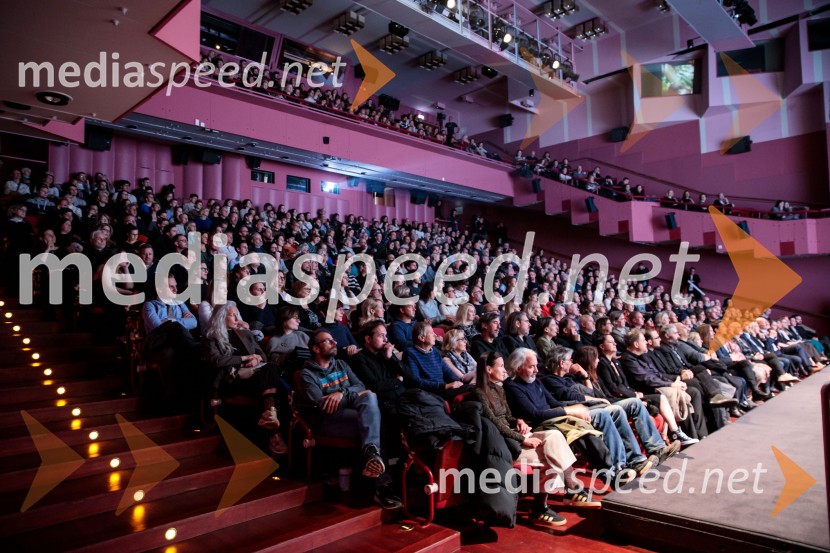 Kaj ti je deklica, premiera filma scenaristke in režiserke Urške Djukić