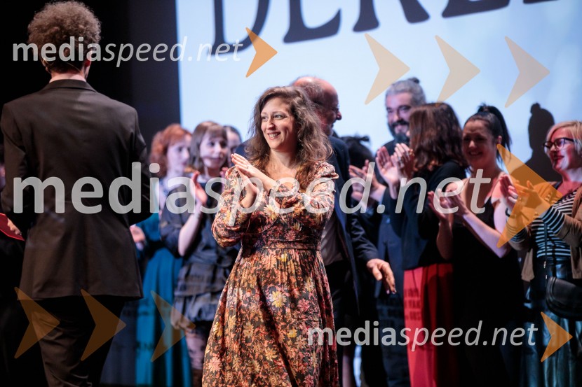  Urška Djukić, režiserkaKaj ti je deklica, premiera filma scenaristke in režiserke Urške Djukić