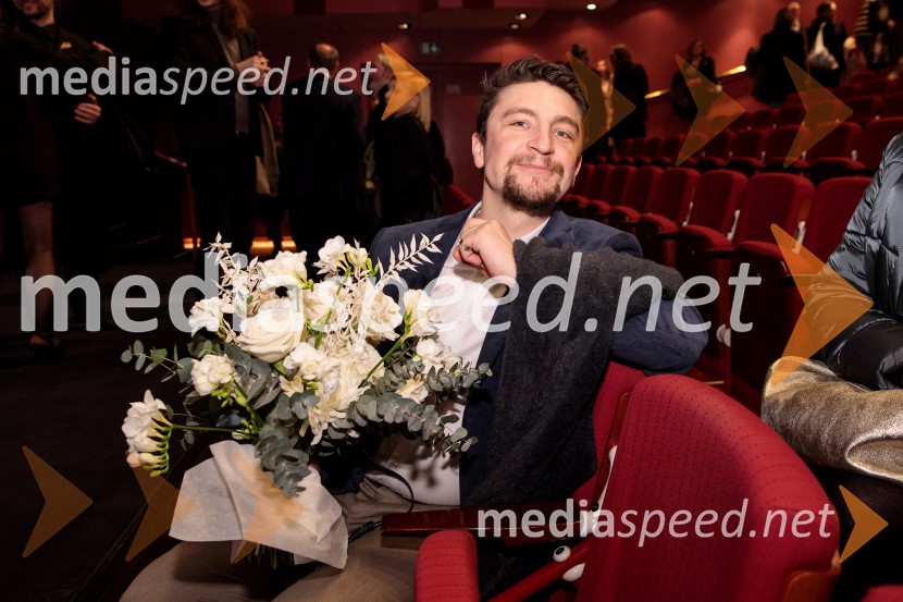 Kaj ti je deklica, premiera filma scenaristke in režiserke Urške Djukić