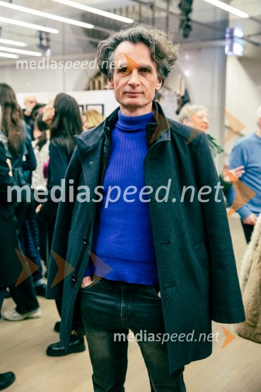  Jure Longyka, moderatorKaj ti je deklica, premiera filma scenaristke in režiserke Urške Djukić