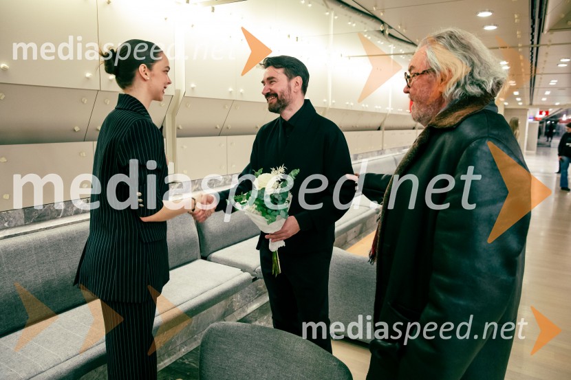  Mina Švajger, igralka;  Saša Tabaković, igralec, nekdanji poslanec SMCKaj ti je deklica, premiera filma scenaristke in režiserke Urške Djukić