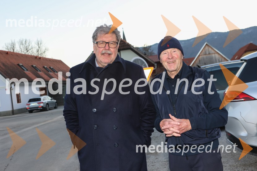  ... ;  Božo Dimnik, lobist in poslovnež, častni konzul HrvaškeIskrivo v živo: dr. Dimitrij Rupel gost v skednju Škrabčeve domačije