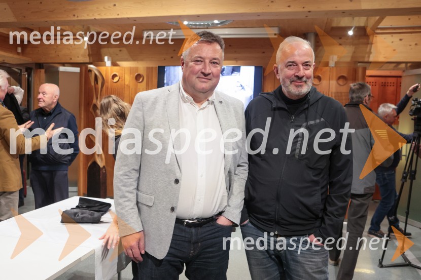 Iskrivo v živo: dr. Dimitrij Rupel gost v skednju Škrabčeve domačije