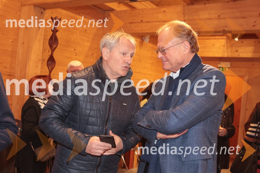  ... ;  Janez  Škrabec, direktor Riko d.o.o.Iskrivo v živo: dr. Dimitrij Rupel gost v skednju Škrabčeve domačije