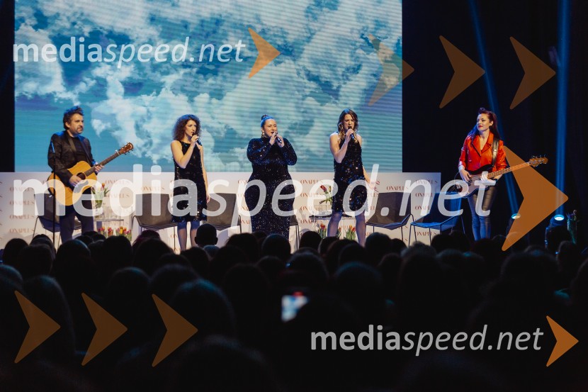   Matic Smolnikar, kitara;  Katja Sever, pevka;  Ursula Luthar, pevka;  Sandra Feketija, pevka;  Slavica Tucakov, glasbenicaOna 365 za leto 2024 je Špela Miroševič