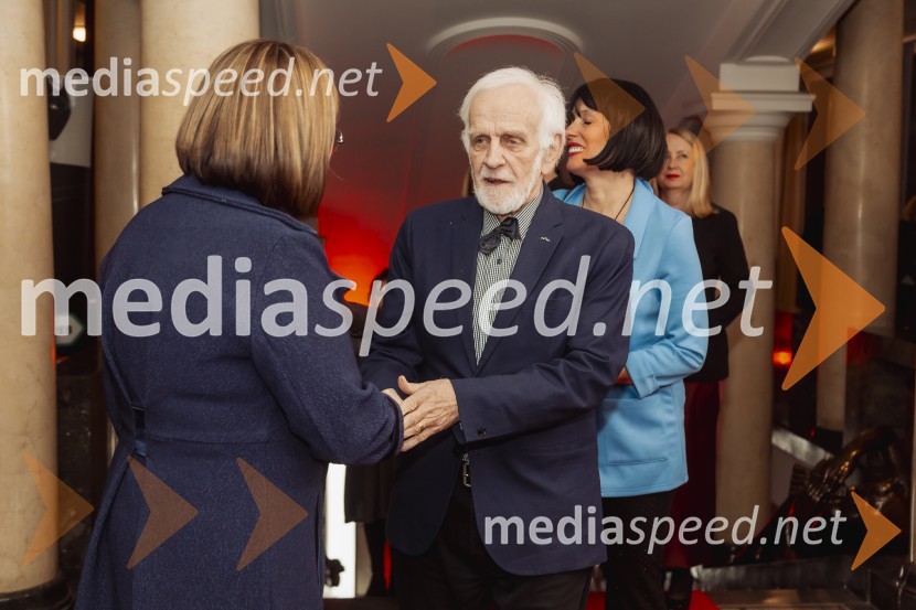  Mitja Meršol, novinar in politikOna 365 za leto 2024 je Špela Miroševič