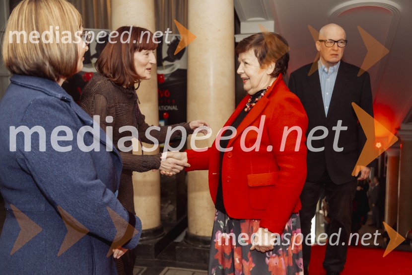  Sabina Obolnar, odgovorna urednica, revija Ona;  ... Ona 365 za leto 2024 je Špela Miroševič