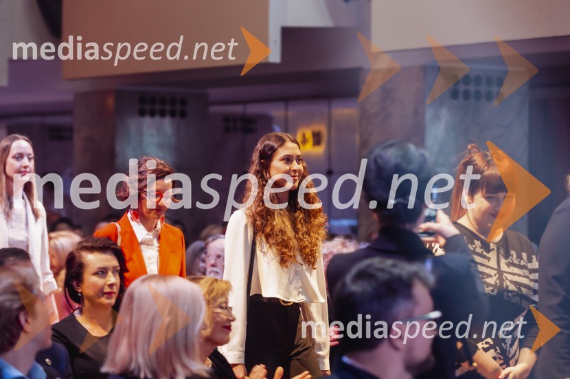  Maruša Bradač, astrofizičarka, raziskovalka nastanka vesolja;  Ema Rogač Randl, Slovenska filantropijaOna 365 za leto 2024 je Špela Miroševič