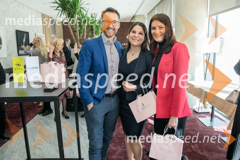 Umetnost vodenja: pogledi uspešnih managerk